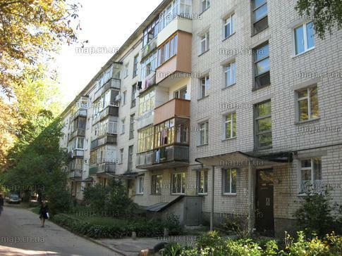 Чернігів, Рокоссовского вул., 10А