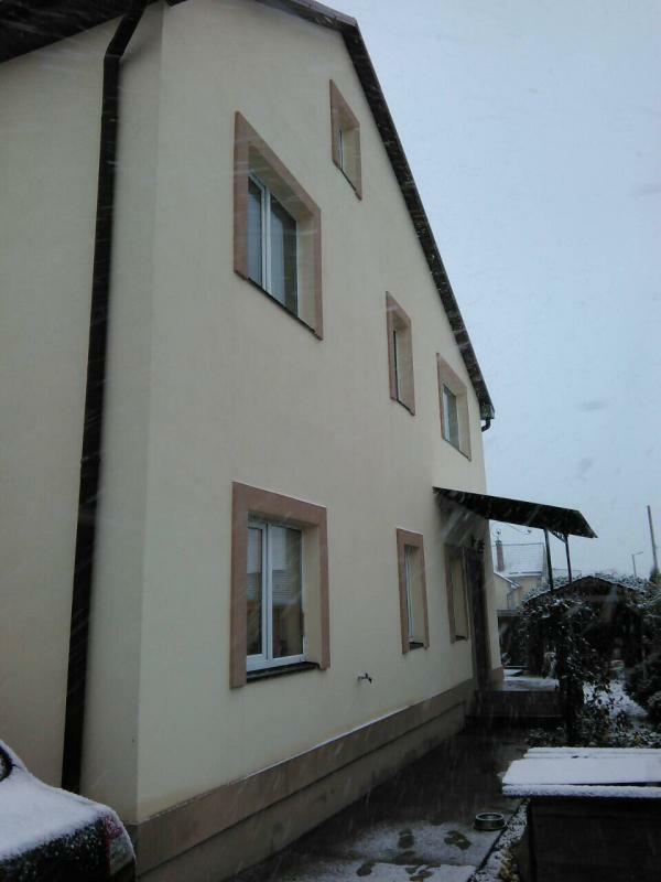 Киев, Ватутина ул., 9