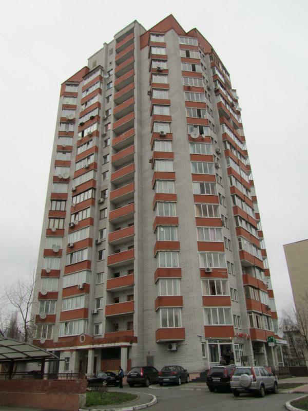 Киев, Верховного Совета бул., 21Б