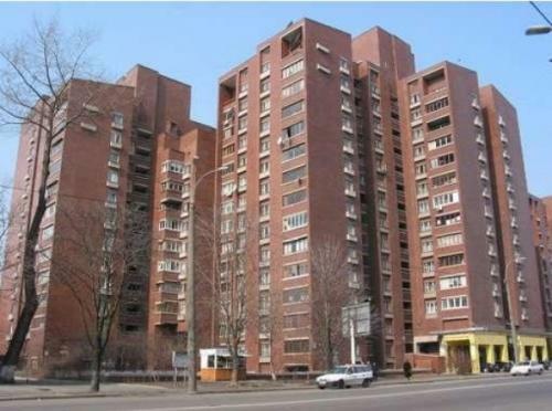 Київ, Володимира Антоновича вул., 164