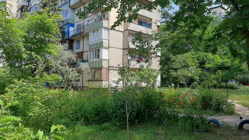 Оренда 1-кімнатної квартири 25 м², Мілютенка вул., 44Б