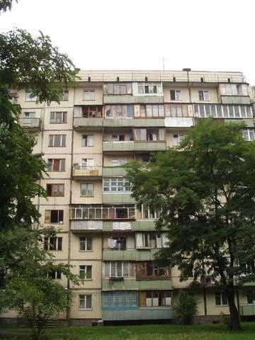 Оренда 1-кімнатної квартири 25 м², Мілютенка вул., 44Б