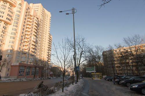 Київ, Митрополита Василя Липковського вул., 18В
