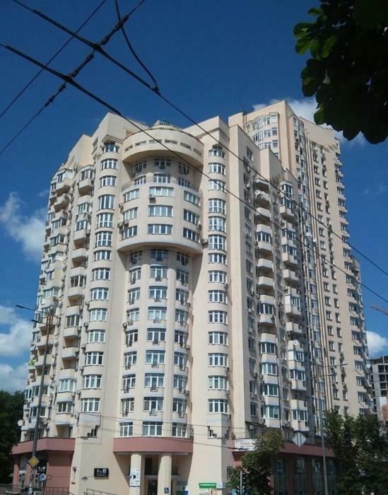 Київ, Митрополита Василя Липковського вул., 18В