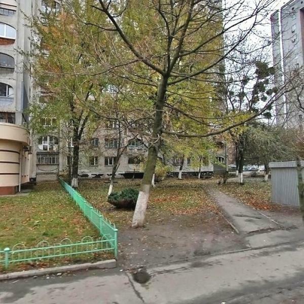 Киев, Златоустовская ул., 46