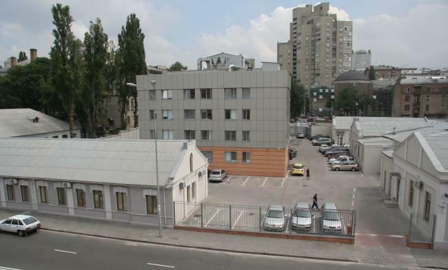 Киев, Казимира Малевича ул., 87