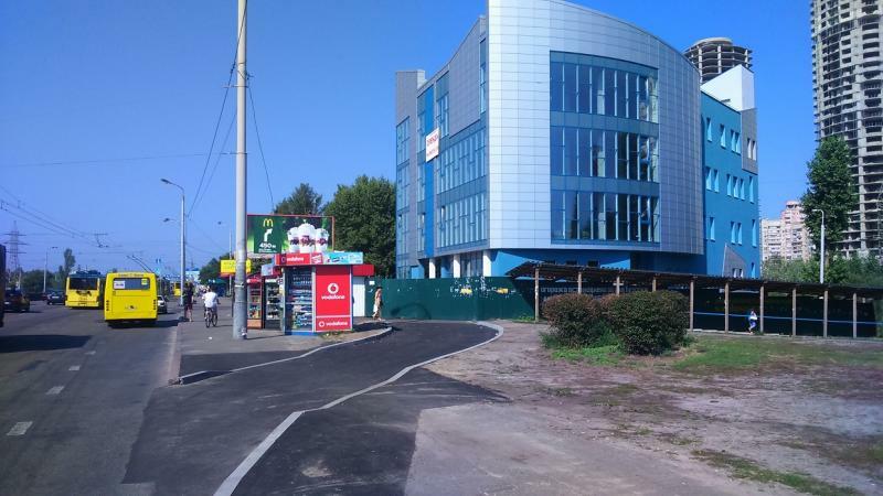 Киев, Романа Шухевича просп., 11