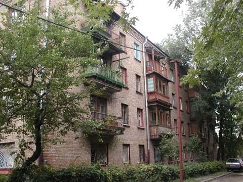 Киев, Генерала Витрука ул., 19