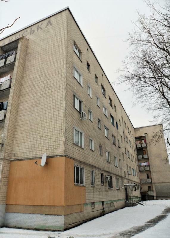 Київ, Волинська вул., 69
