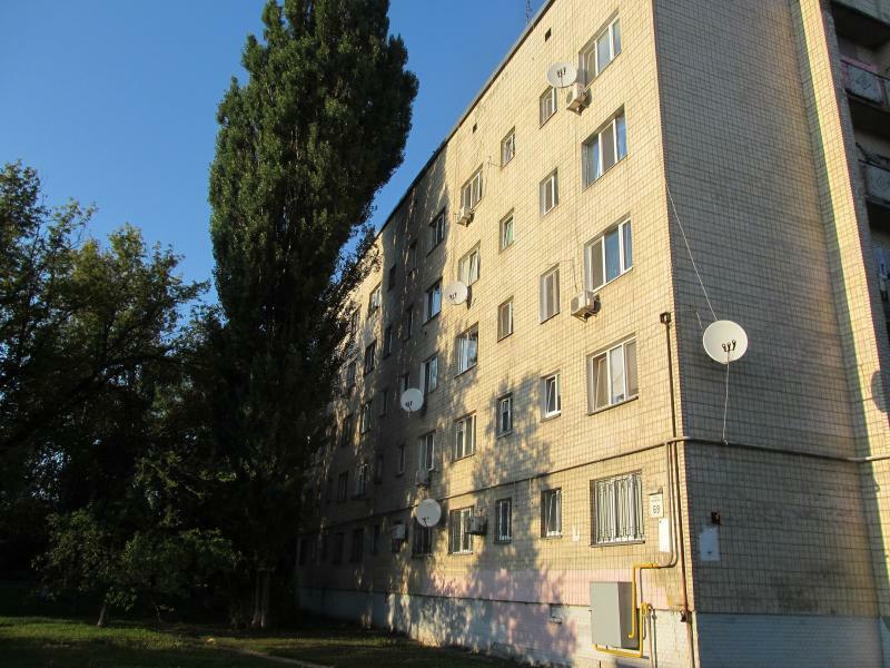 Київ, Волинська вул., 69