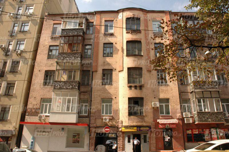 Киев, Бульварно-Кудрявская ул., 32