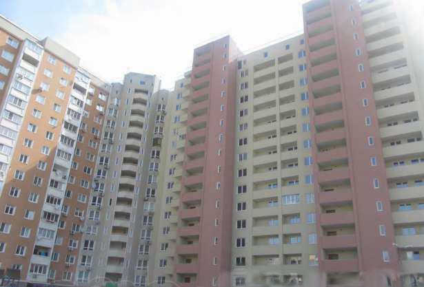 Киев, Волынская ул., 15