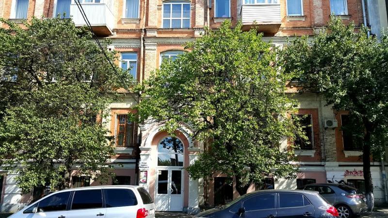 Киев, Вознесенский спуск, 18