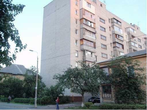 Київ, Волго-Донська вул., 66