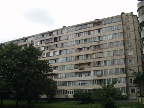 Киев, Евгения Сверстюка ул., 8