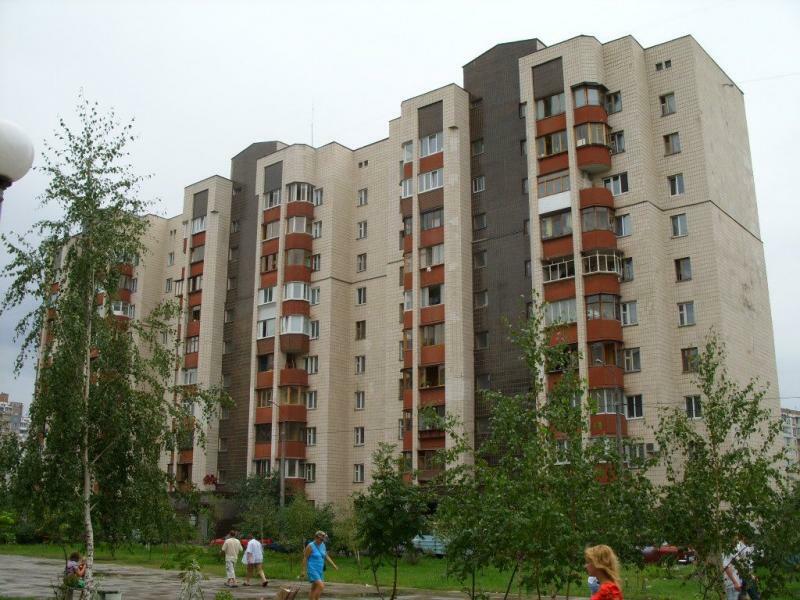 Киев, Выгуровский бул., 3