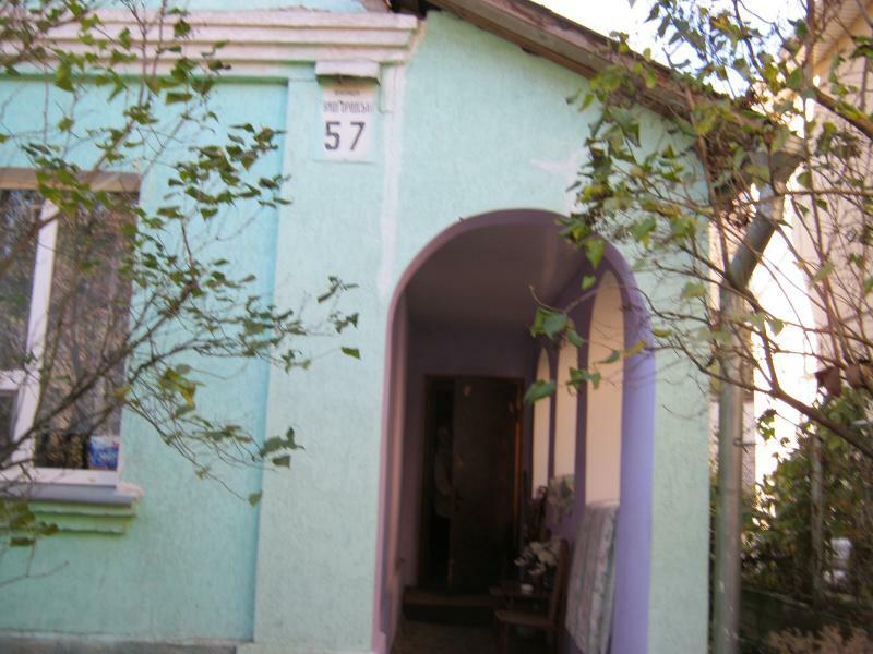 Київ, Вишгородська вул., 57