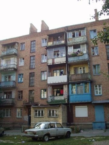 Київ, Вишгородська вул., 36Б