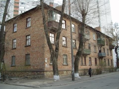 Київ, Вузівська вул., 3