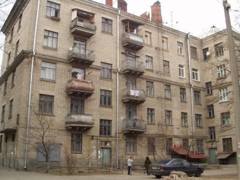 Киев, Вышгородская ул., 50