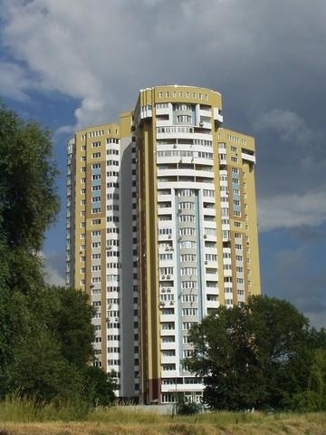 Киев, Евгения Сверстюка ул., 52В