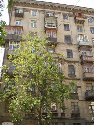Київ, Малопідвальна вул., 23-27