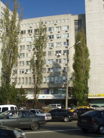 Оренда офісу 33 м², Євгена Сверстюка вул., 21