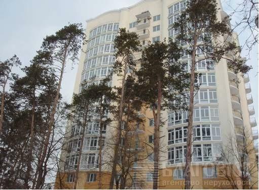 Киевская обл., Киево-Святошинский район, с. Чайки, Валентины Чайки ул., 1