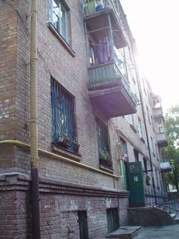 Киев, Лысогорская ул., 3