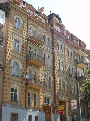 Киев, Лютеранская ул., 11А