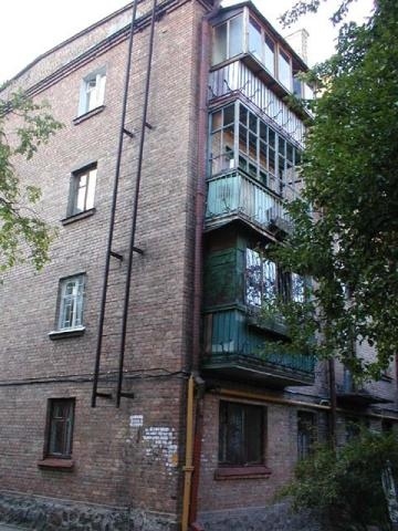 Киев, Максима Берлинского ул., 18/7