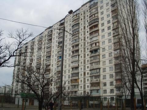 Киев, Маршала Малиновского ул., 7А