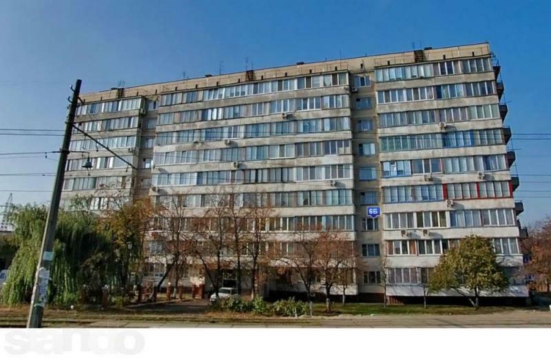 Киев, Маршала Малиновского ул., 6Б