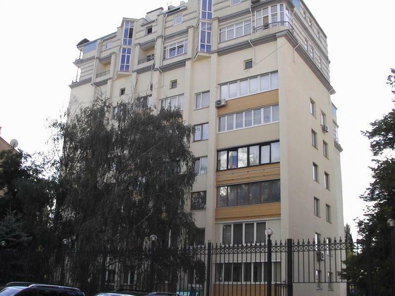 Киев, Ивана Франко ул., 24А