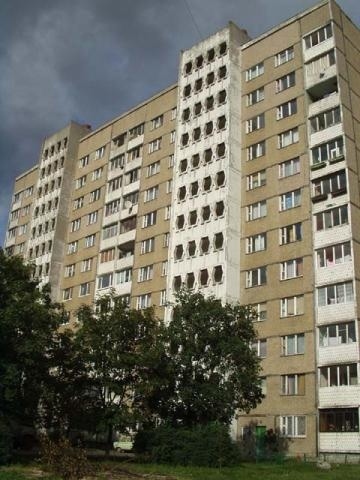 Киев, Ирпенская ул., 2