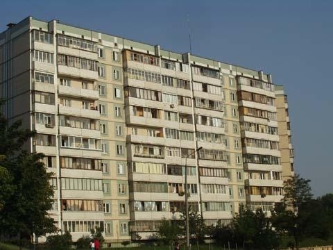 Киев, Ирпенская ул., 70