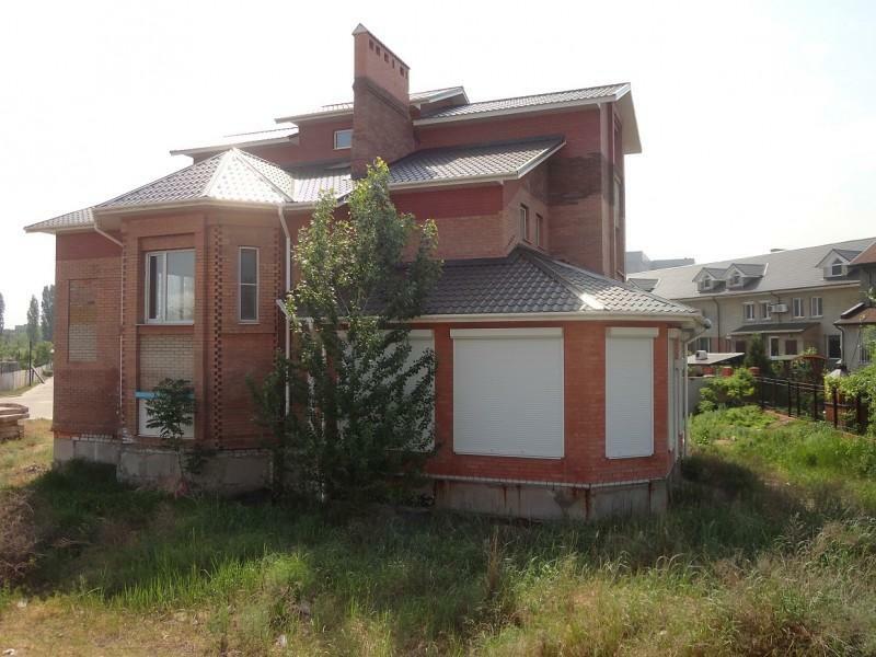 Запорізька обл., м. Енергодар, Комсомольская вул., 10
