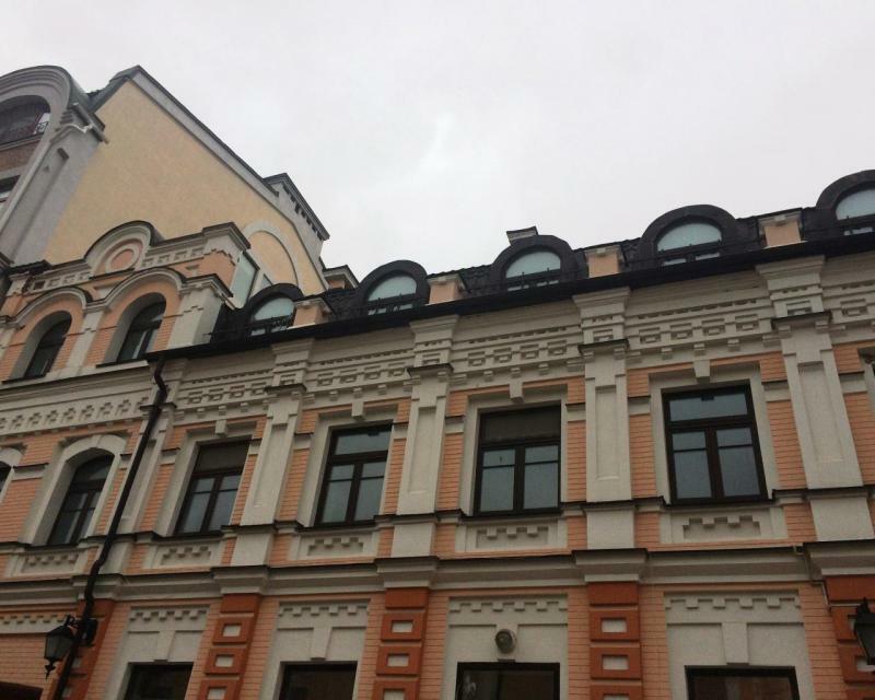 Київ, Гончарна вул., 3