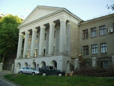 Киев, Панаса Мирного ул., 19