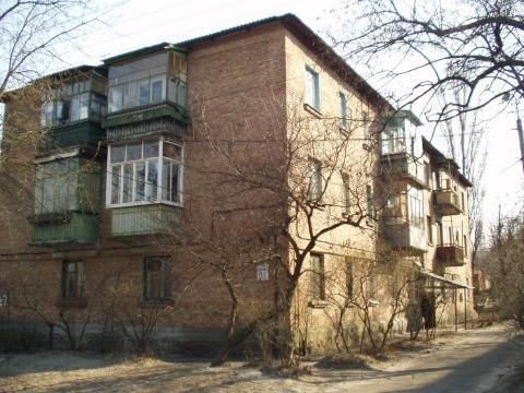 Київ, Осиповського вул., 27