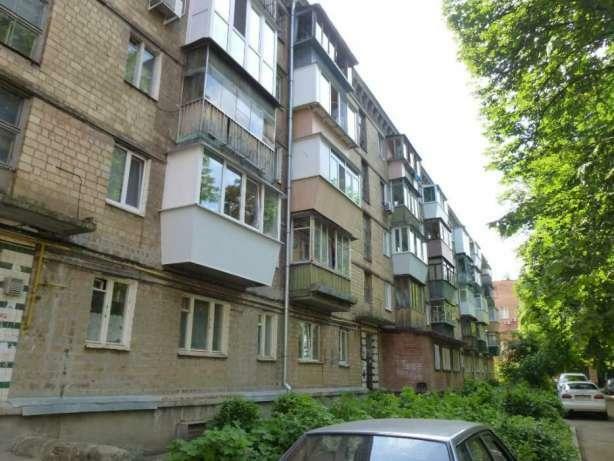 Киев, Ольжича ул., 17