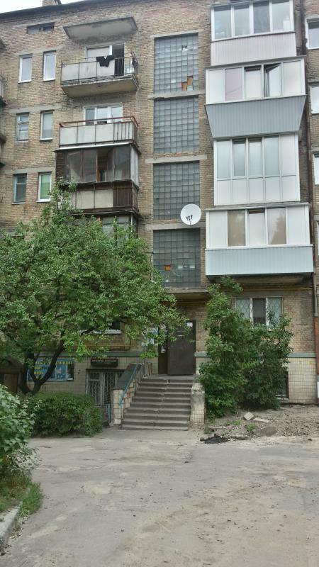 Оренда 1-кімнатної квартири 30 м², Ольжича вул., 27/22