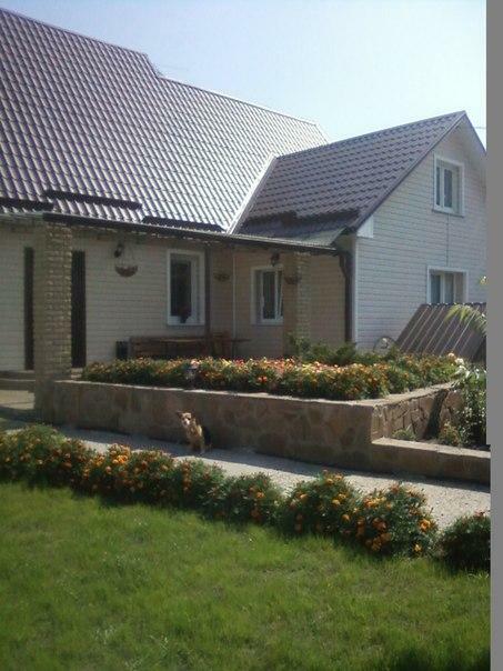 Киев, Осенняя ул., 50