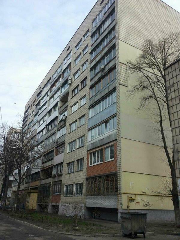 Киев, Озерная ул., 5