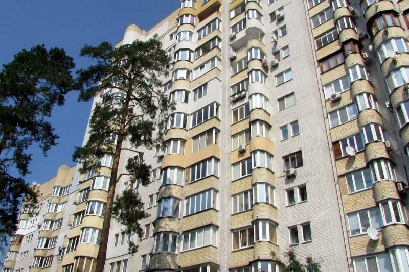 Київ, Котельникова вул., 37А