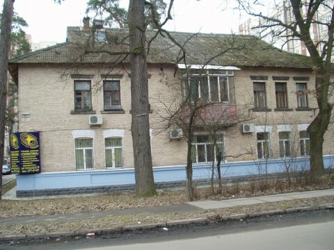 Киев, Михаила Котельникова ул., 23