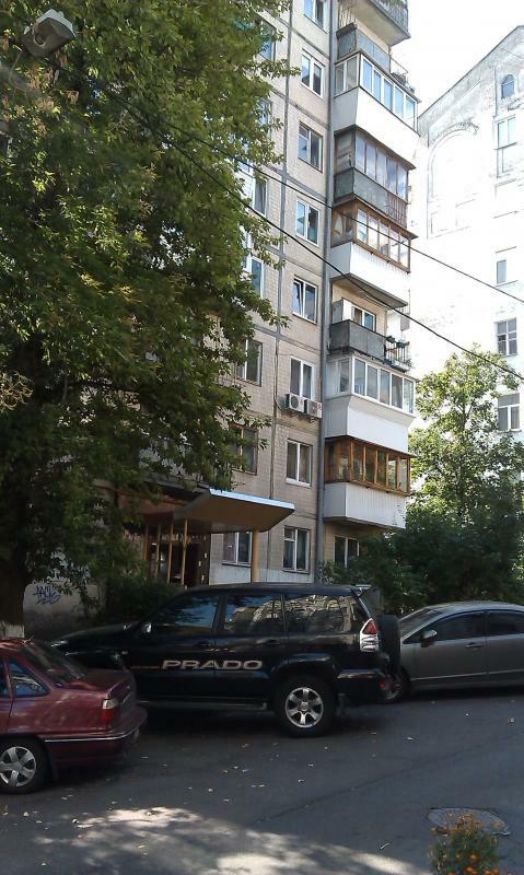 Киев, Михайловский пер., 7