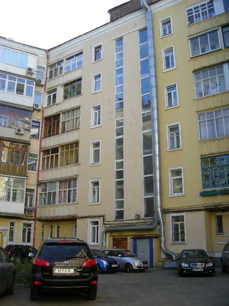 Оренда 4-кімнатної квартири 155 м², Обсерваторна вул., 10