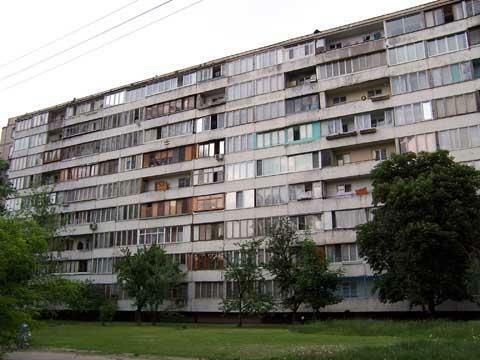 Київ, Озерна вул., 9