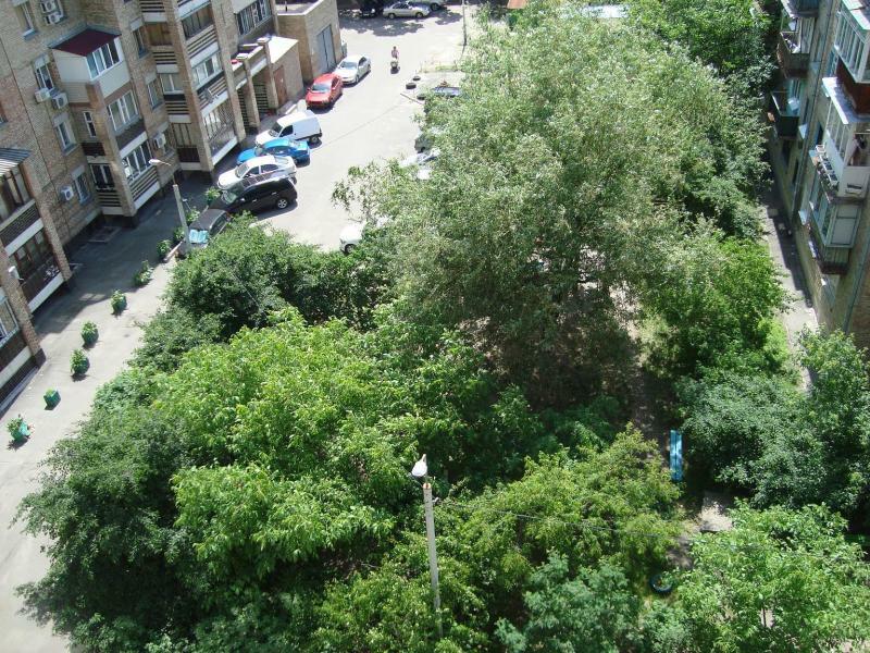 Киев, Оболонская ул., 47